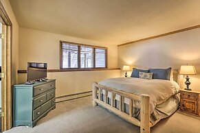 Luxe Vail Valley Retreat w/ Hot Tub!