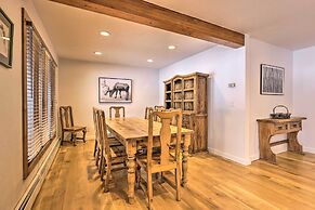 Luxe Vail Valley Retreat w/ Hot Tub!