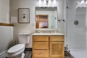 Luxe Vail Valley Retreat w/ Hot Tub!