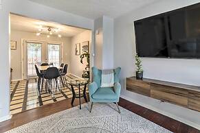 Pittsburgh Retreat w/ Deck ~ 4 Mi to Dtwn!