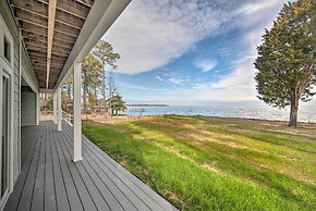 Waterfront Scotland Beach Retreat w/ Private Beach