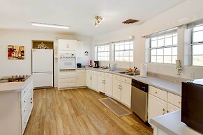 Cortez Retreat w/ Office & Stunning Mtn Views