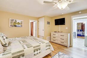 Ferriday Lakehouse w/ Private Dock, Deck, & Yard!