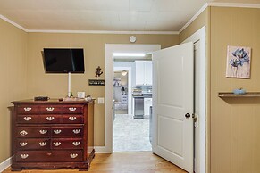 Ferriday Lakehouse w/ Private Dock, Deck, & Yard!