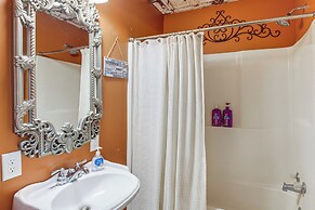 Ferriday Lakehouse w/ Private Dock, Deck, & Yard!