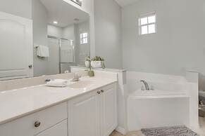 Pool & Lanai: Davenport Home 12 Mi to Disney