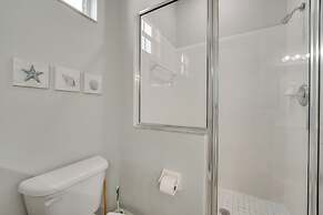 Pool & Lanai: Davenport Home 12 Mi to Disney