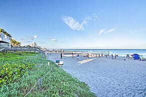 1 Block to Deerfield Beach: Studio w/ Fire Pit!