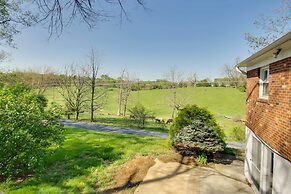 Harrisonburg Family Home w/ Deck, 4 Mi to Downtown