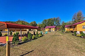 5 Mi to Dtwn: Bryson City Cabin w/ Resort Perks!