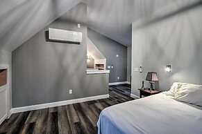 Modern Francestown Retreat on Scobie Pond!