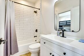 Sleek Fraser Townhome < 8 Mi to Winter Park!