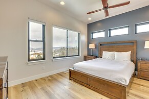 Sleek Fraser Townhome < 8 Mi to Winter Park!