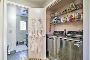 Peaceful Goshen Cottage w/ Screened Porch & Views!