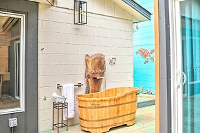 Luxury Spa Retreat: Private Courtyard & More!