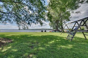 Lakefront Retreat w/ Shared Dock & Fire Pit!