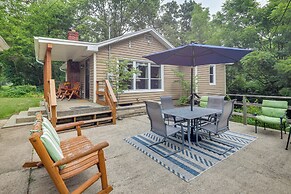 Waterfront Monticello Home w/ Fire Pit & Deck!