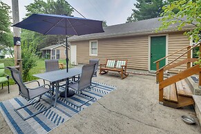 Waterfront Monticello Home w/ Fire Pit & Deck!