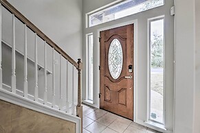 Airy Villa in Austin w/ Badminton/volleyball Court