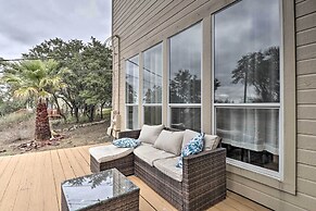 Airy Villa in Austin w/ Badminton/volleyball Court