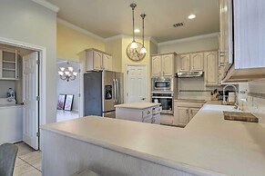 Airy Villa in Austin w/ Badminton/volleyball Court