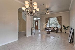 Airy Villa in Austin w/ Badminton/volleyball Court