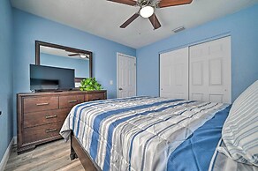 Port Richey Getaway w/ Lanai, Pool & Grill!