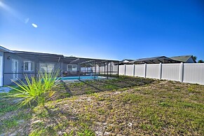 Port Richey Getaway w/ Lanai, Pool & Grill!