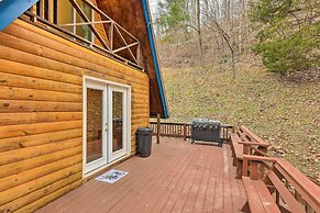 Cozy Yatesville Lake Cabin Rental in Louisa!