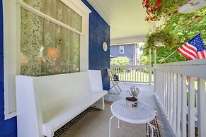 Fire Pit, BBQ & Yard: Family Home in Adrian