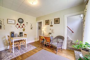 Fire Pit, BBQ & Yard: Family Home in Adrian