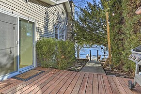 Greenwood Lake Cottage w/ Grill & Lake Access