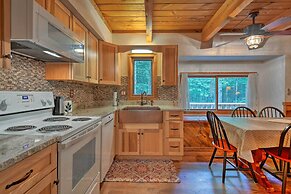 Cozy New Hampshire Retreat Near Attitash Mountain!