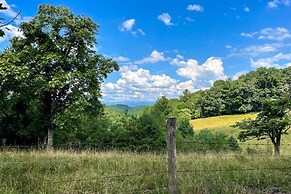 BBQ Deck + Views: 'sweet Suite' in Leicester