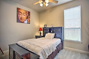 4 Mi to Grapevine Lake: Texas Home w/ Media Room
