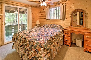 Lakefront Cumberland Cabin w/ Dock & Fire Pit!