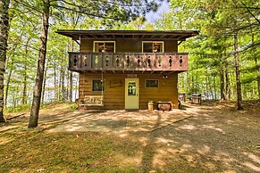 Lakefront Cumberland Cabin w/ Dock & Fire Pit!