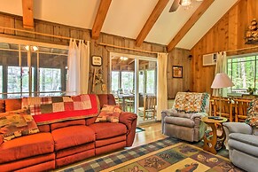 Lakefront Cumberland Cabin w/ Dock & Fire Pit!