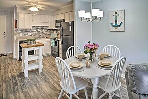 Hilton Head Condo w/ Pool Bar: Walk to Beach!