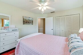 Pet-friendly Home w/ Pool, Close to Venice Beaches