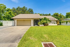 Pet-friendly Home w/ Pool, Close to Venice Beaches