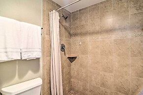 Coastal Clearwater Condo: Half Mile to Beach!