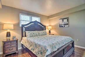 Coastal Clearwater Condo: Half Mile to Beach!