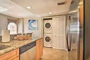 Coastal Clearwater Condo: Half Mile to Beach!