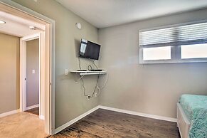 Coastal Clearwater Condo: Half Mile to Beach!
