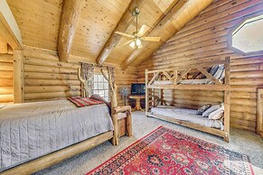 Cozy Alto Cabin on 2 Acres: Near Fishing & Skiing!
