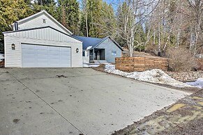 Sagle Family Getaway < 1 Mi to River & Beach