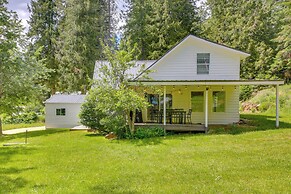 Sagle Family Getaway < 1 Mi to River & Beach