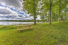 Cassopolis Cabin Close to Parks & Fishing!