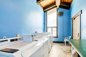 Cozy Condo Near Golf, 7 Mi to Big Sky Resort!